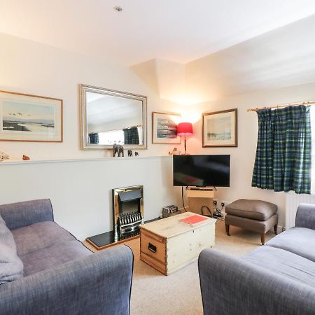 DalswintonThe Mews Flat公寓 外观 照片